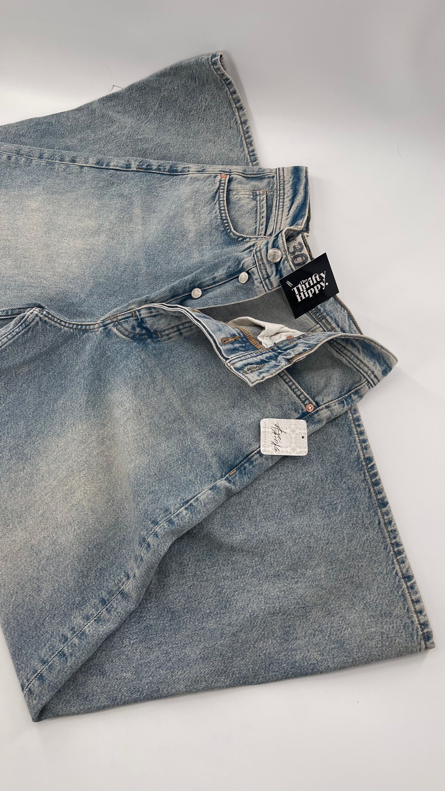 Free People Light Wash Wide Leg Jeans (27)