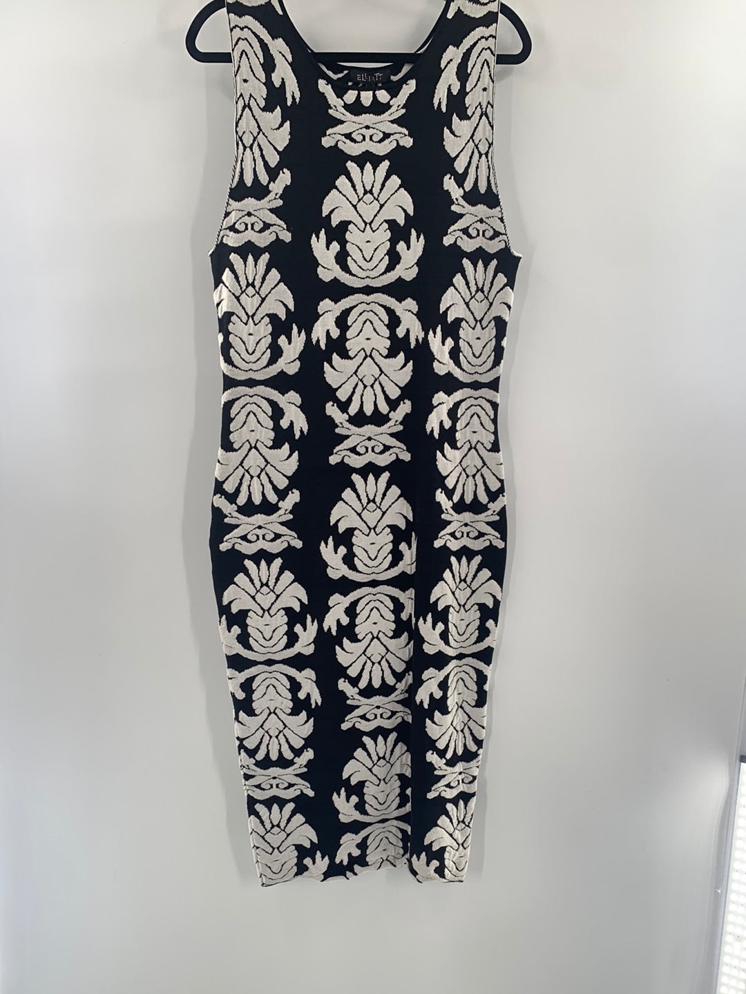 Elliatt Knit Midi Dress (M)
