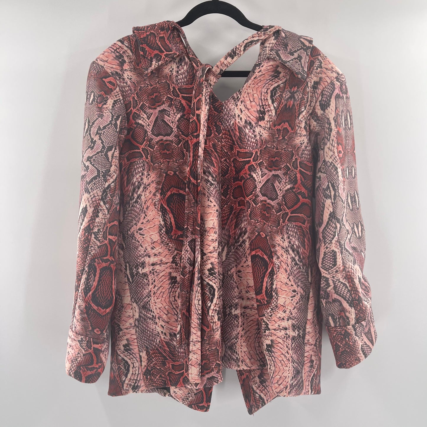 House of Sunny Snakeskin Blazer (4)