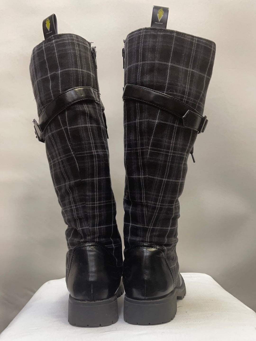 📸Vintage Volatile Boots