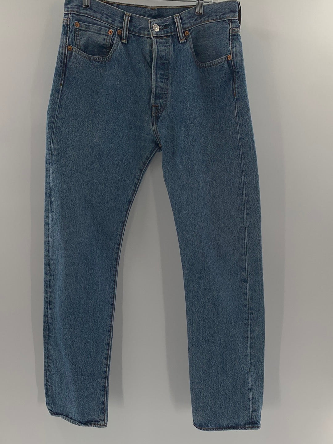 Vintage Levi 501 Jeans (Size 32)