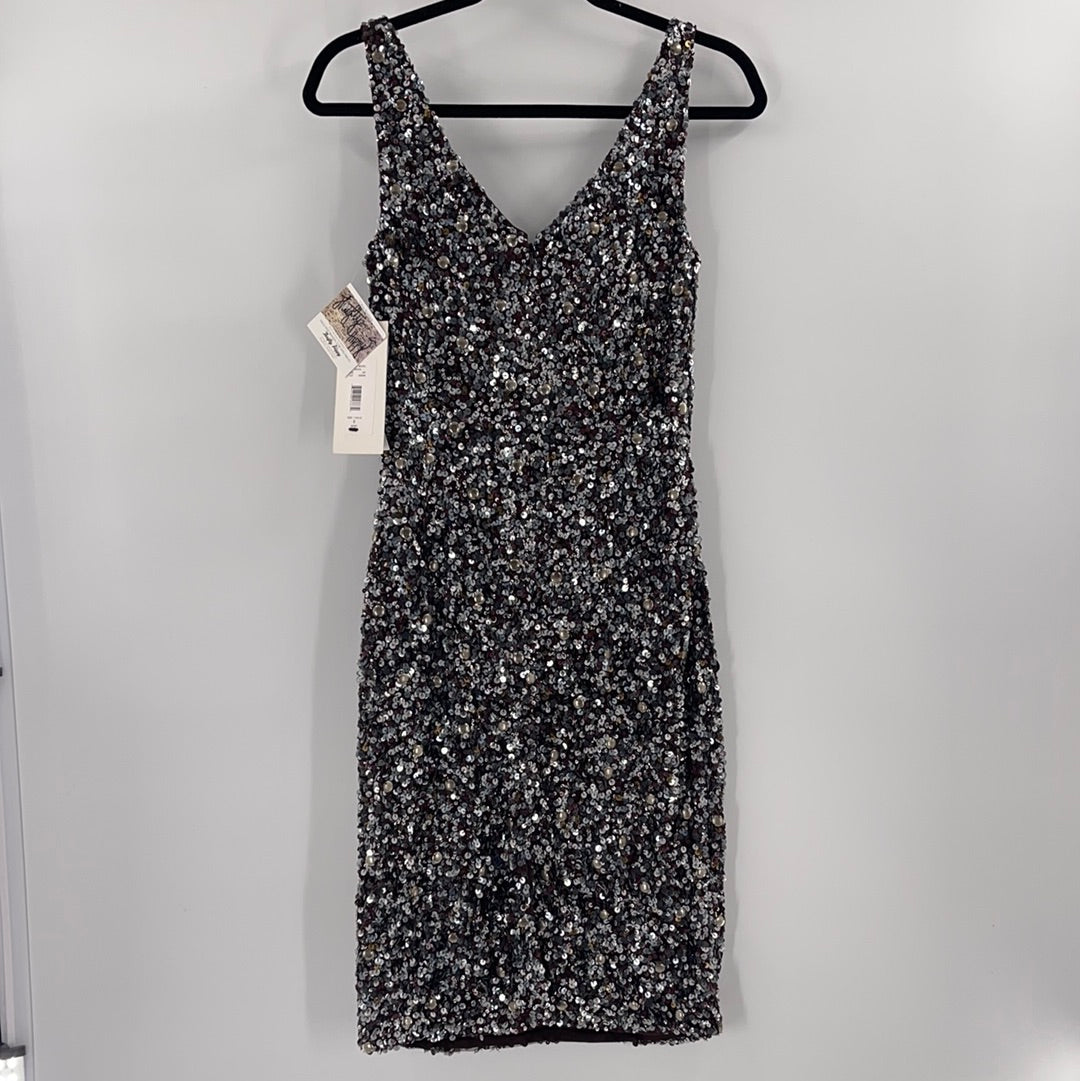 Theia (Vintage With Tag) Sequin and Beaded Mixed Metal Tones Sleeveless V Neck Midi Dress (Size 6)