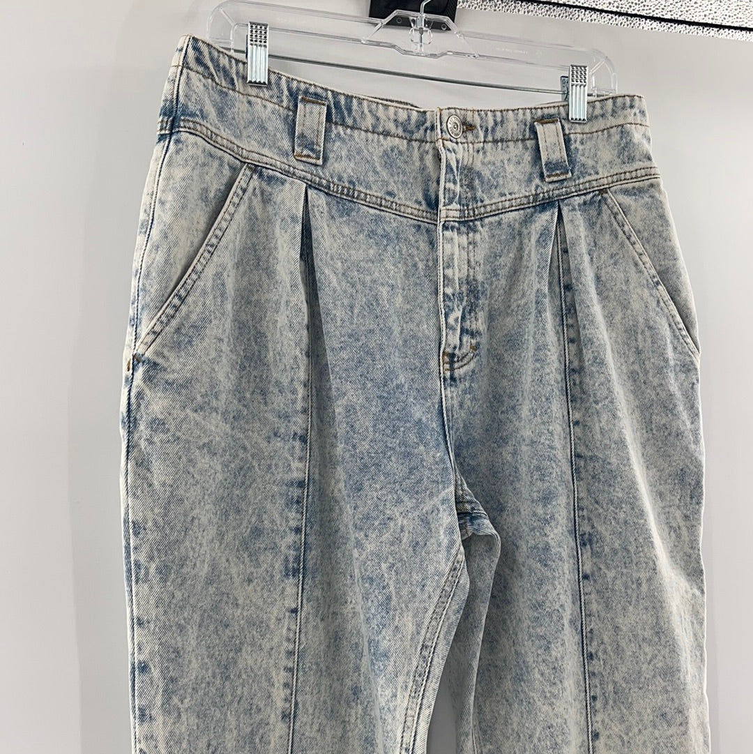 BDG Acid Wash Jeans (W32)