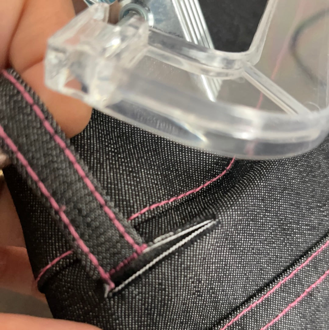 Guess Jeans Grey Straight Legs (26)