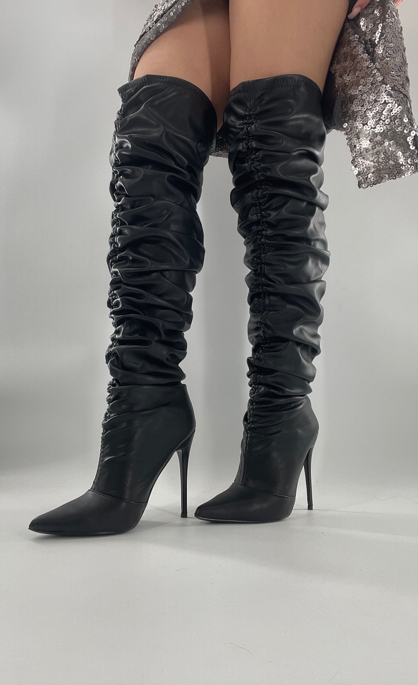 Unlabeled Black Vegan Leather Thigh High Scrunch Boots (8)