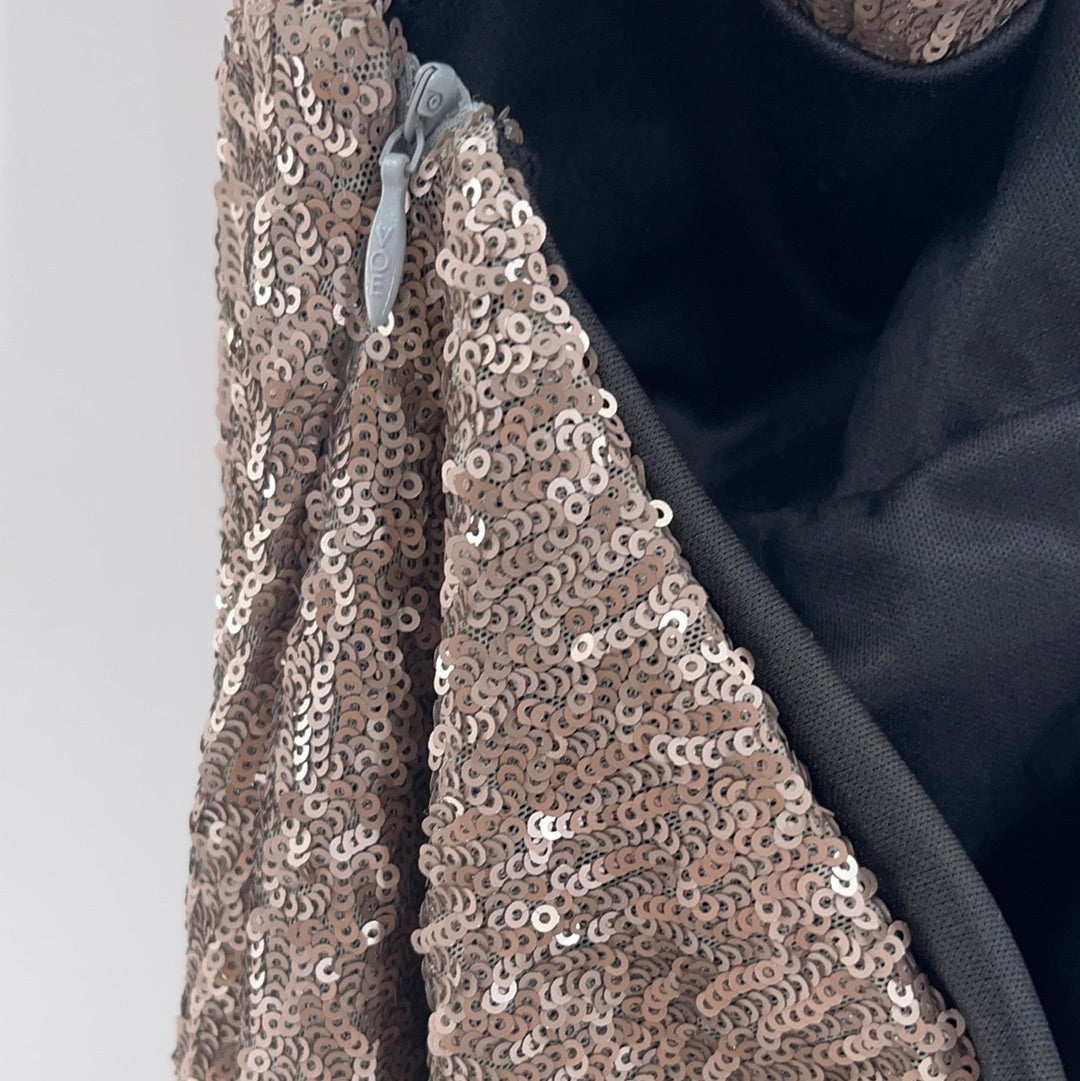 OMIGHTY Silver Sequin Dress (L)