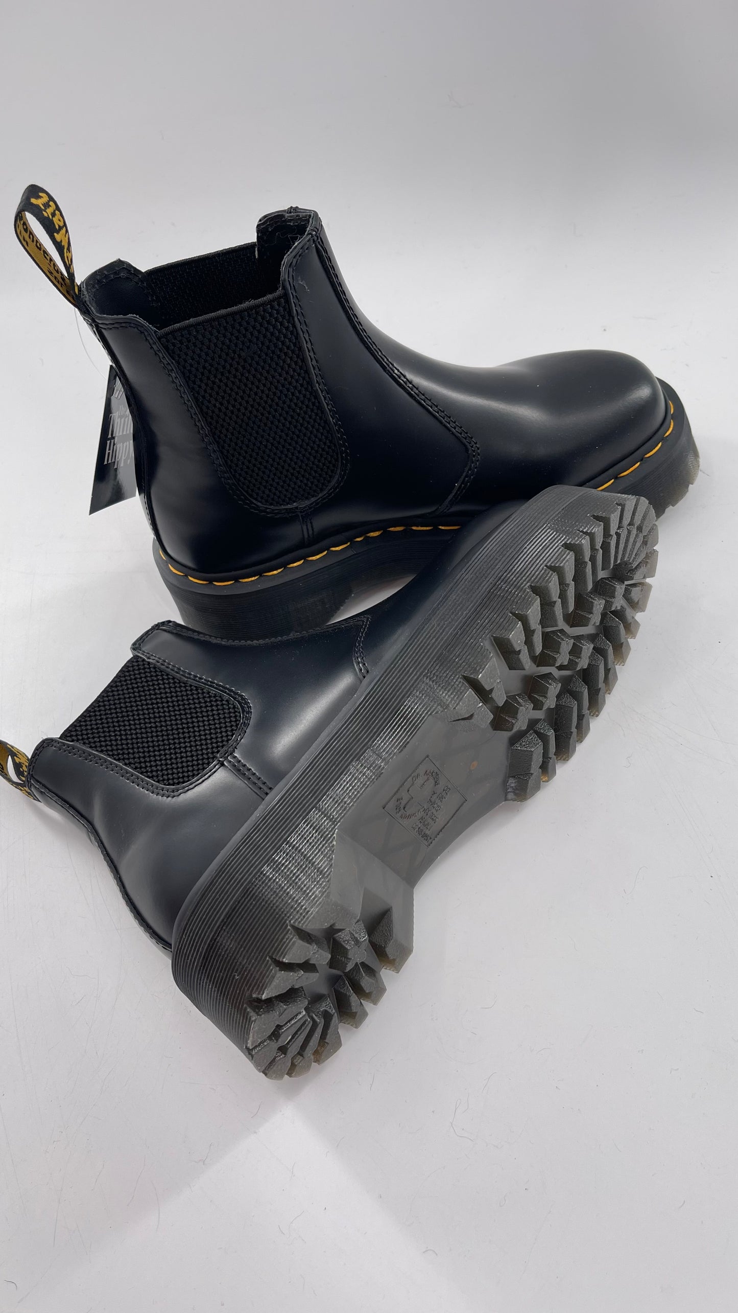 Dr. Martens 2976 Platform Chelsea Boot Black Polished Smooth (7L)