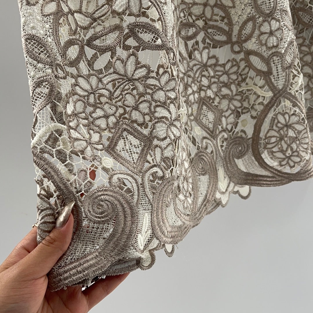 Free People Lace Flower Patterned Beige Skirt (Size 0)