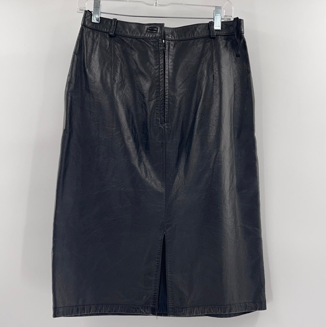 Vintage Vorn Boutique - 100% Leather Skirt (Size 42)