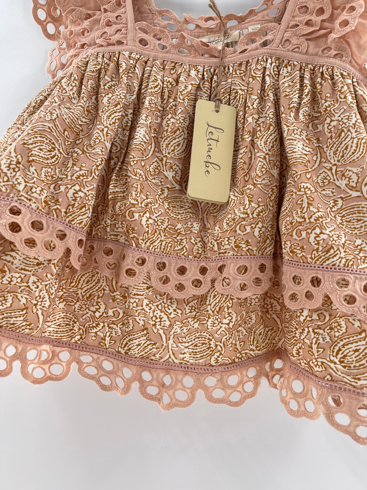 Anthropologie Let me Be Delicate Ruffle Sleeve Tank (Small)