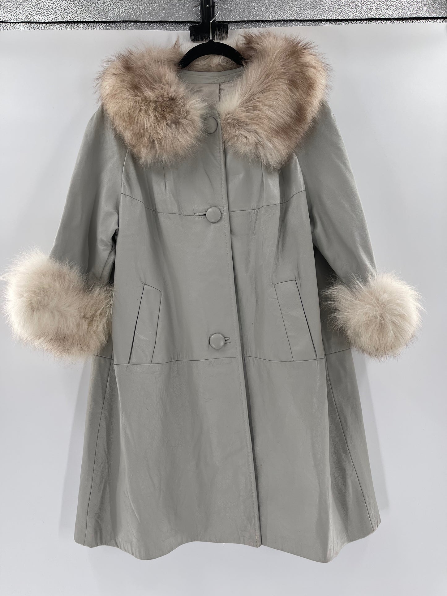 Light Gray 100% Leather Coat With Real Fur Collar and Cuffs Trim (Size 16) VINTAGE