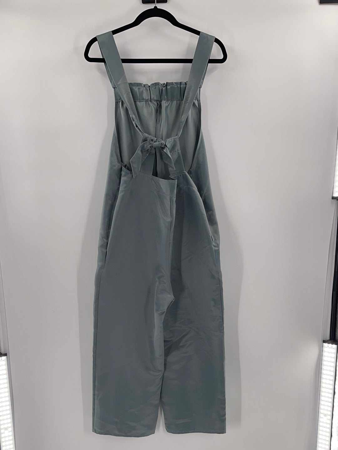 Urban Outfitters Pewter Satin Backless Tie on Back Side Knife Pockets (Size M)