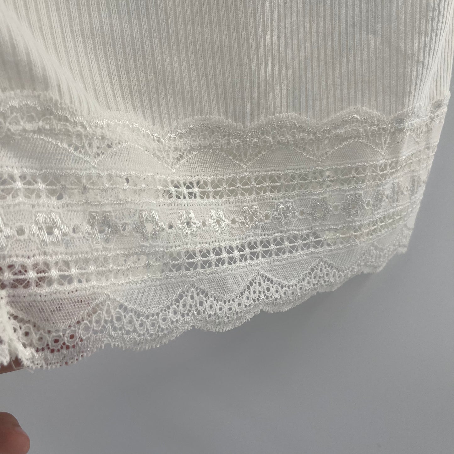 White Ribbed Short Sleeve with Lace (XS)