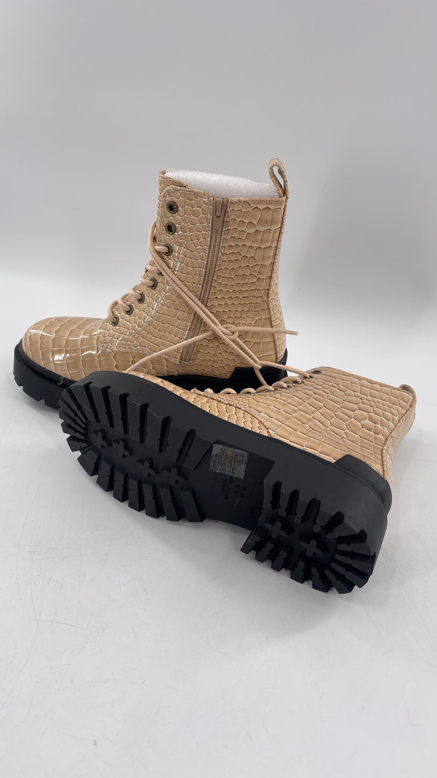 Urban Outfitters Beige Crocodile Embossed Combat Boots(7)
