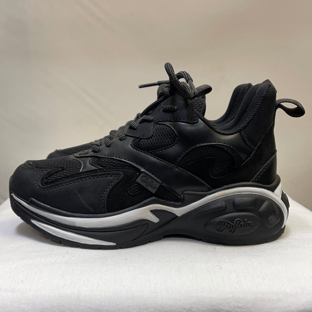 Buffalo Dollskill Black Sneakers