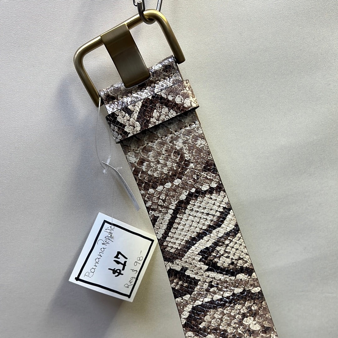 Banana Republic Genuine Leather XS