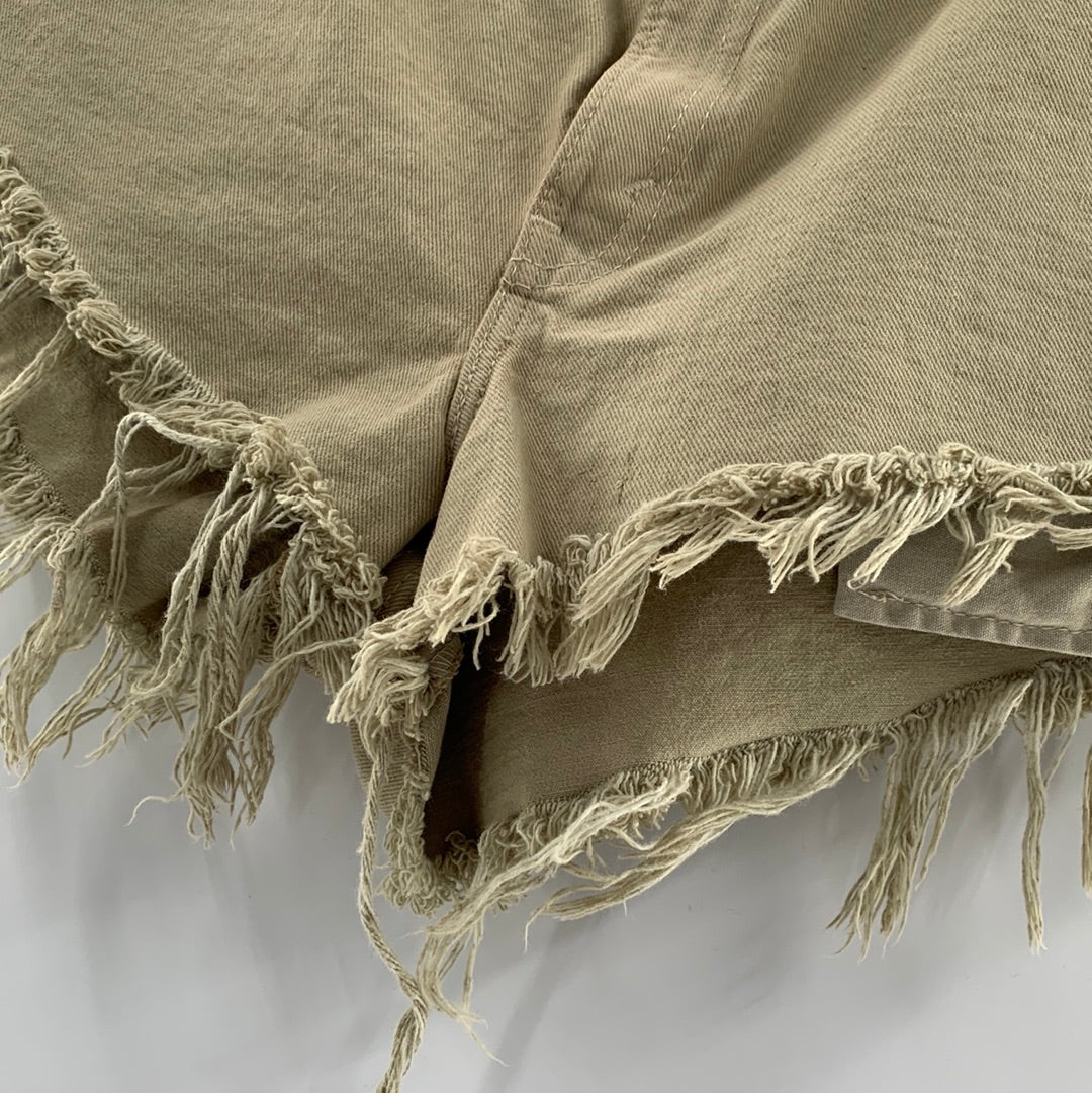 Vintage Frayed Levi 555 Shorts - Distressed Hem (Size Guys Fit 12)