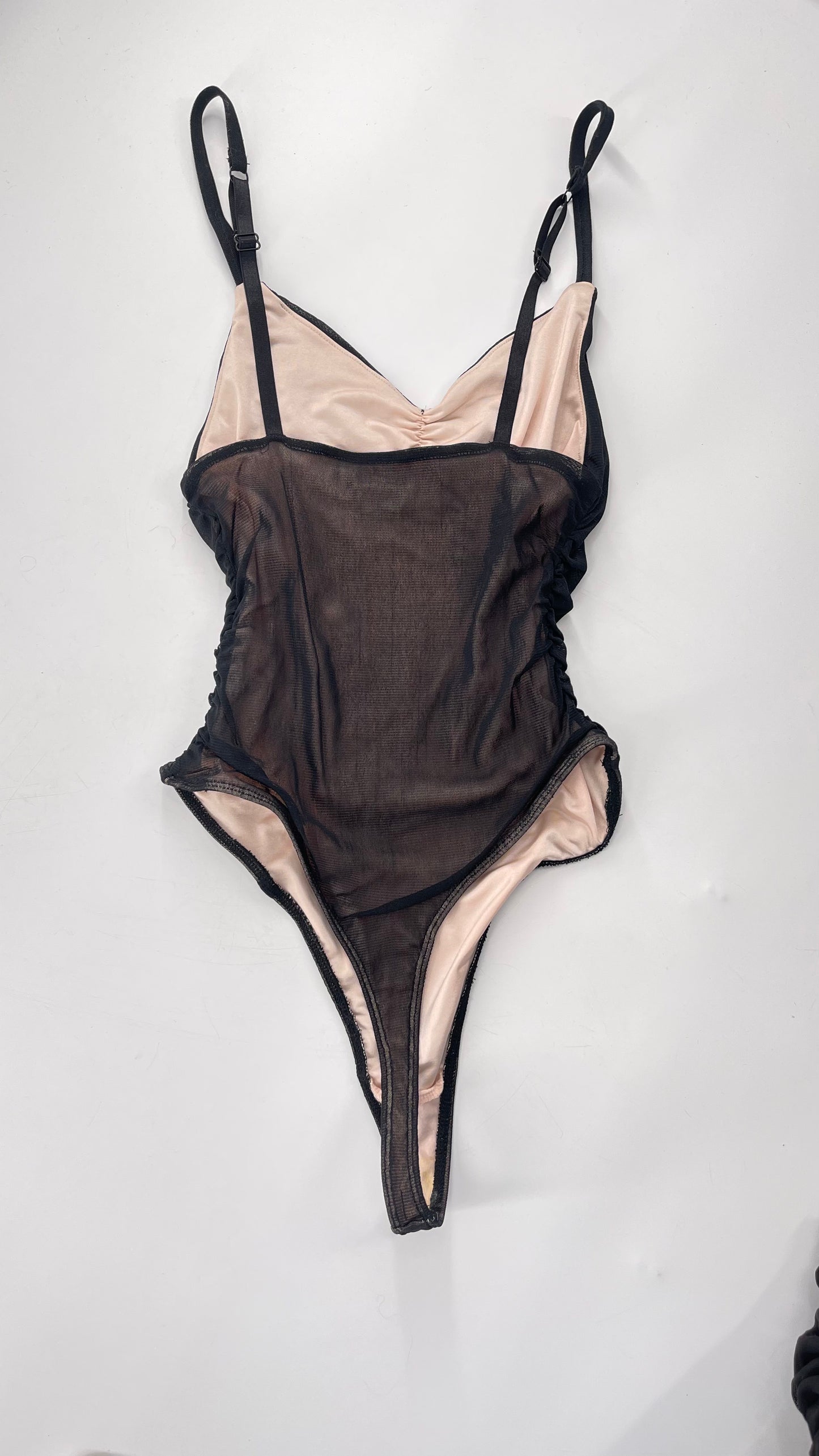Fashion Nova/Urban Outfitters Nude/Black Ruched 2Piece Set (Small)