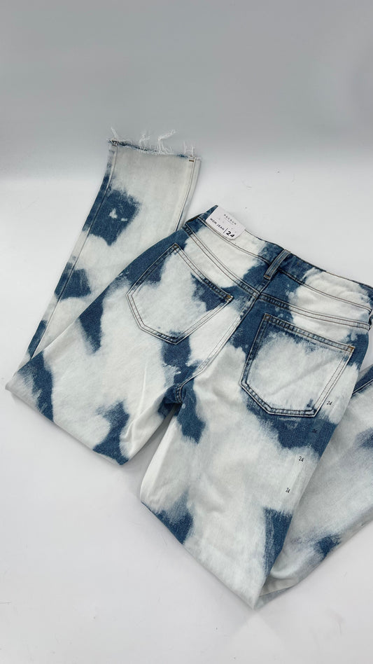 Pacsun Tie Dye Bleach Tagged Mom Jeans (24)
