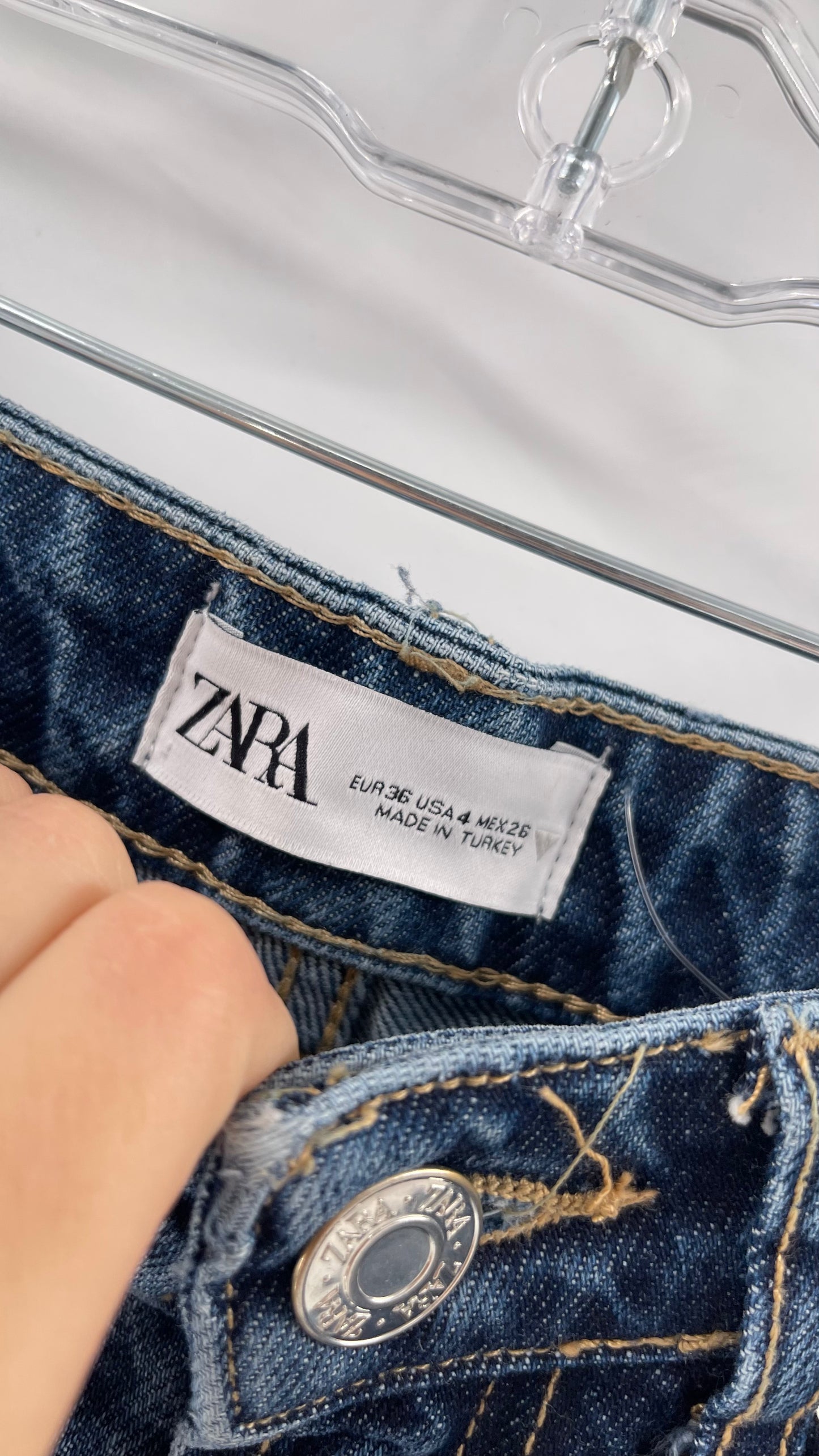 ZARA Medium Wash Denim High Waisted Wide Legs (4)