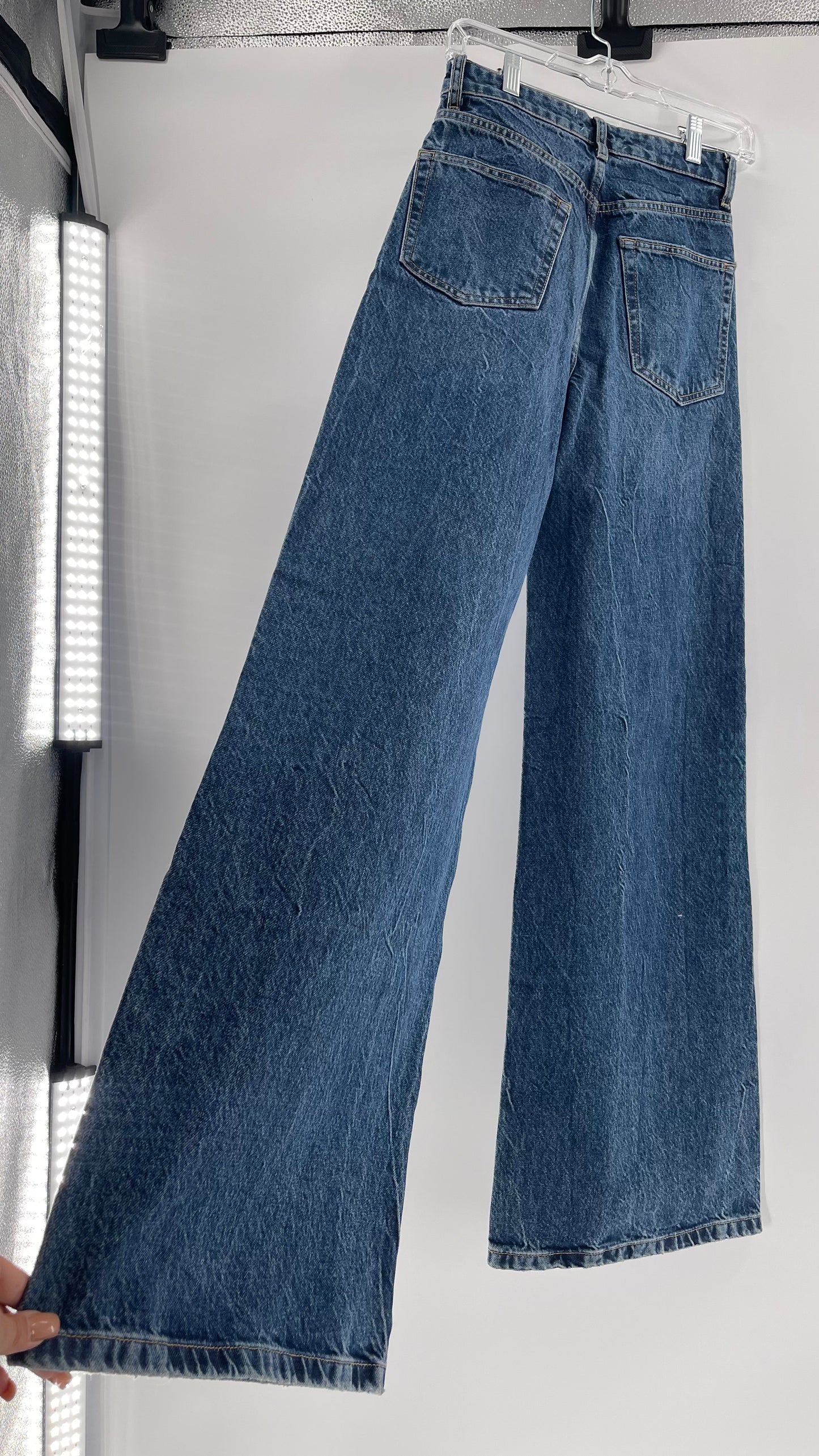 ZARA Medium Wash Denim High Waisted Wide Legs (4)