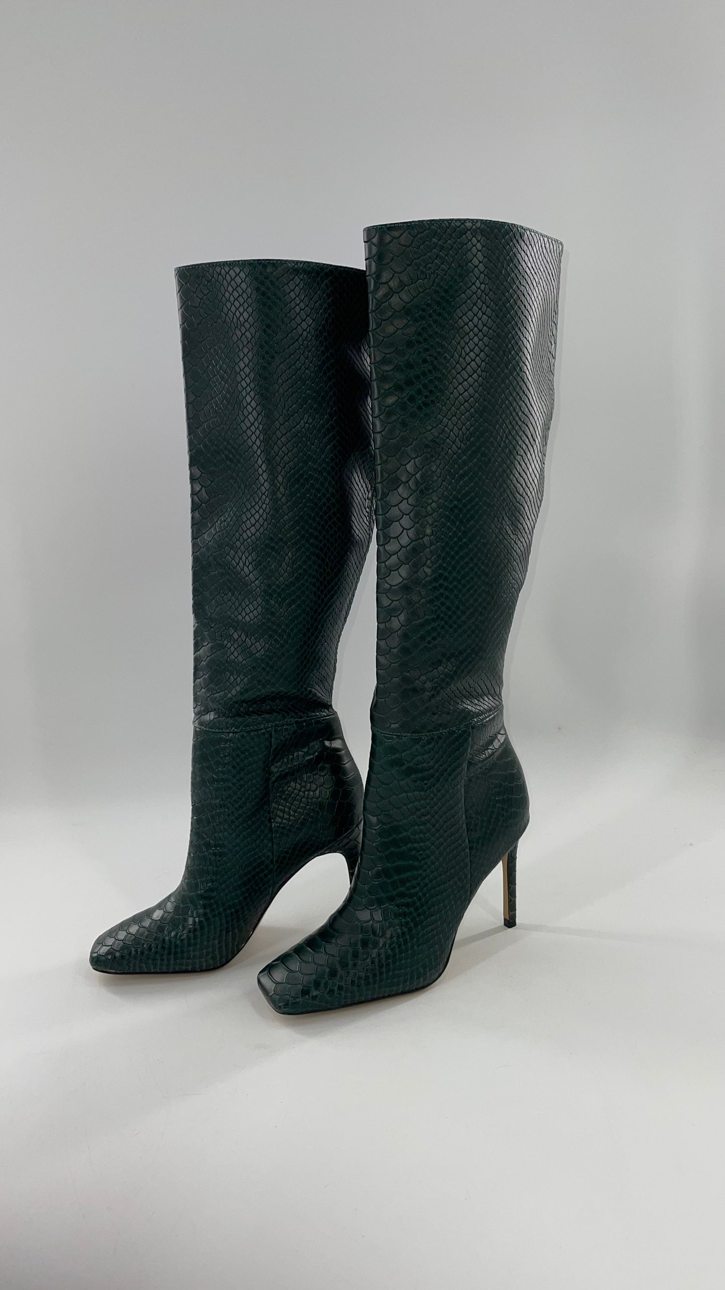 ALDO square toe Enmerald Green Crocodile Knee High Boots (6.5)