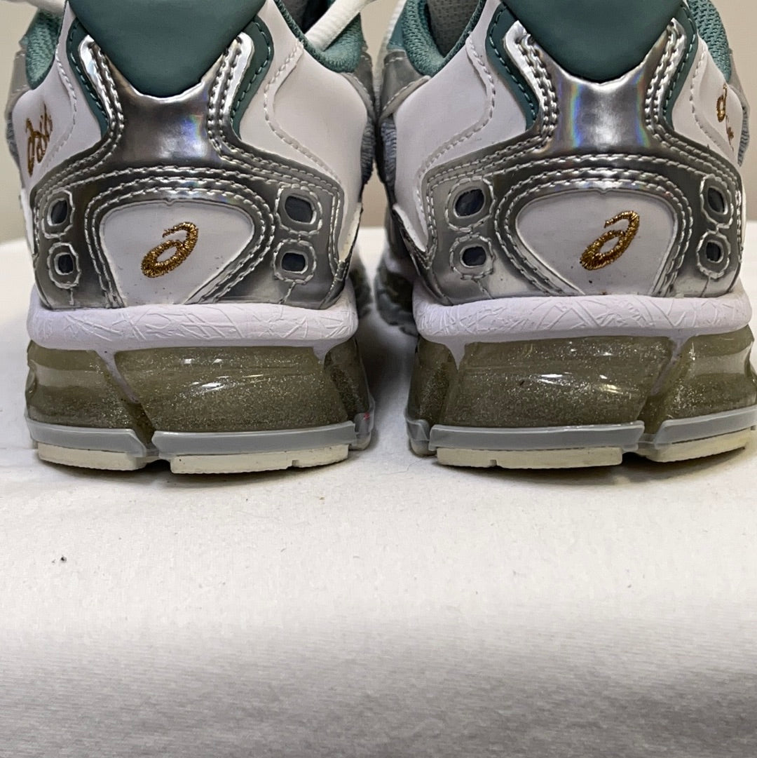 ASICS Sneakers