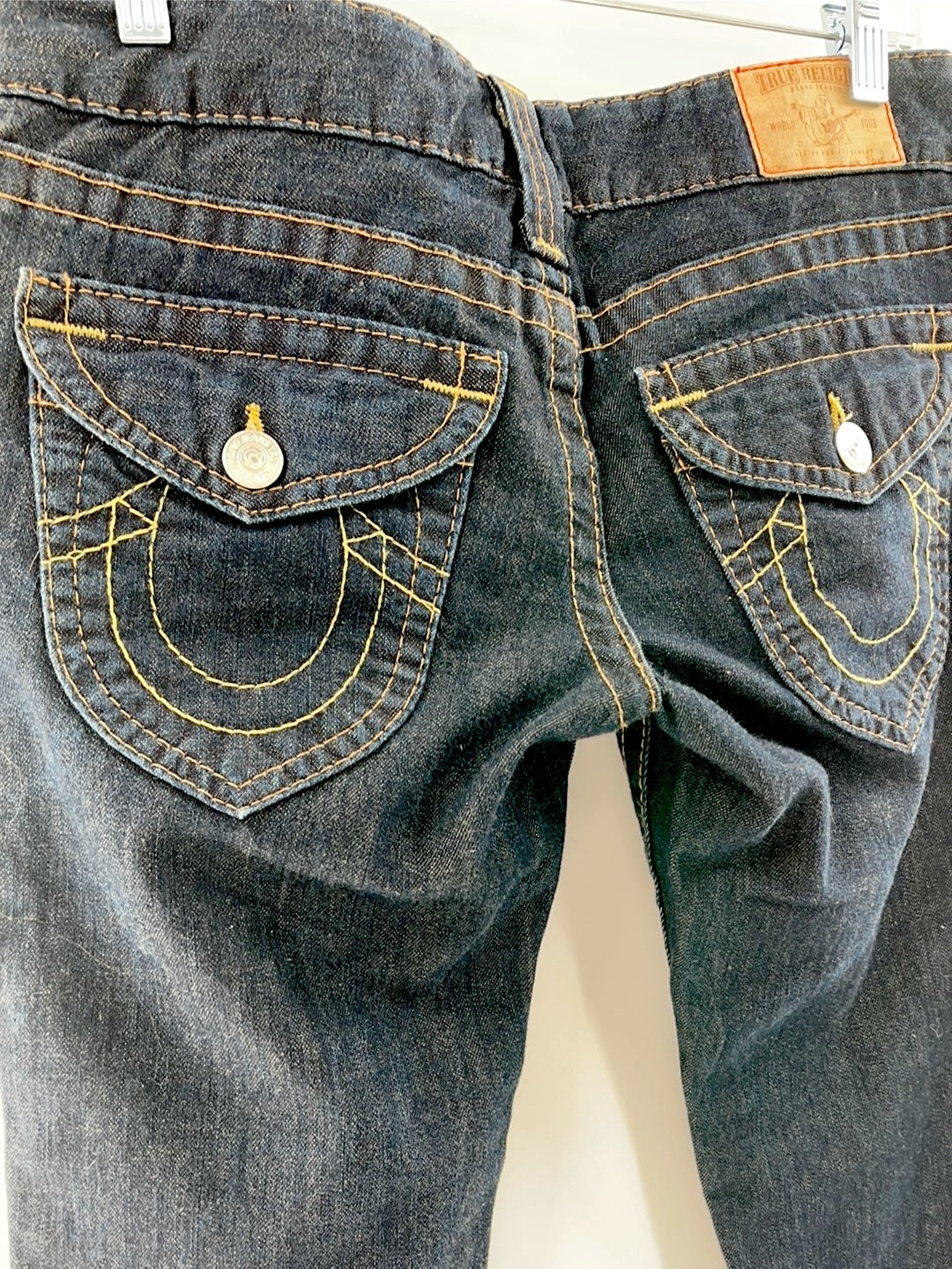 True Religion Low Rise Skinny Jeans (Size 27)