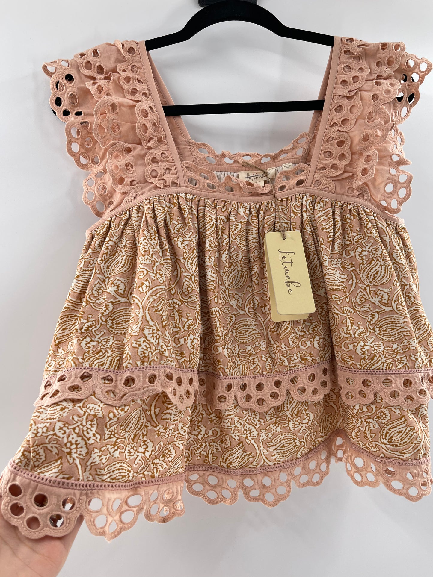 Anthropologie Let me Be Delicate Ruffle Sleeve Tank (Small)