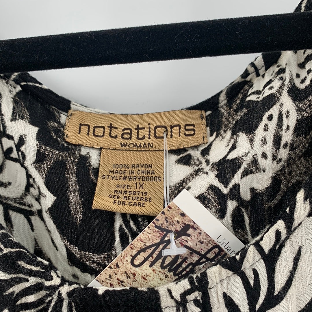 Notations Woman - Vintage Black and White Leaf Maxi Dress (Size 1X)