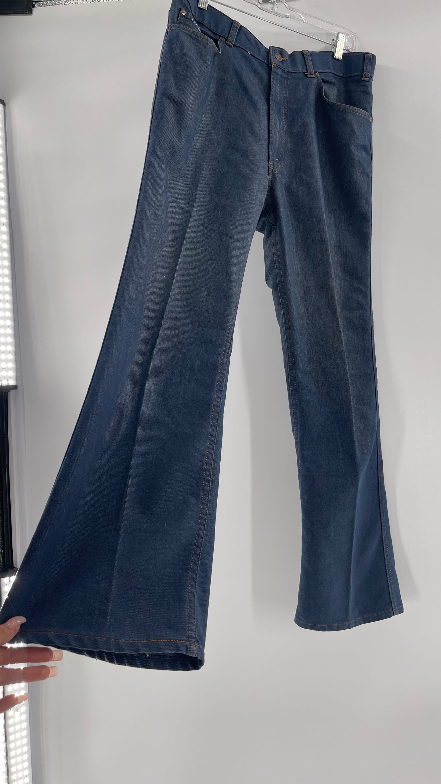 Vintage Levi’s 1970s Orange Tab High Waist (34x30)