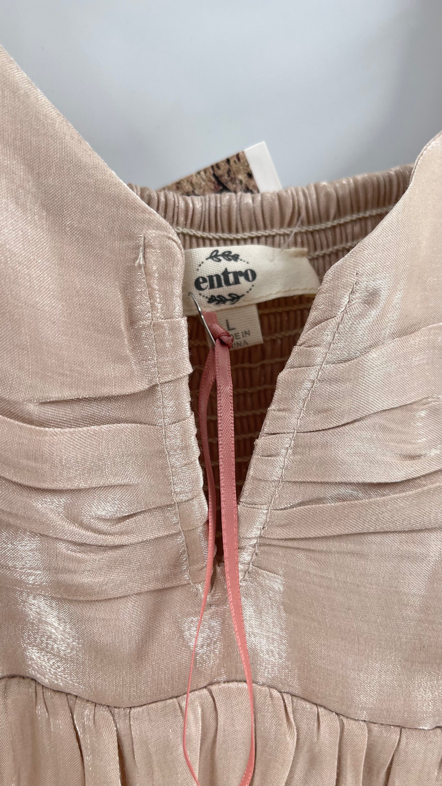 Entro Beige/Gold Metallic Cropped Peplum Top (Large)