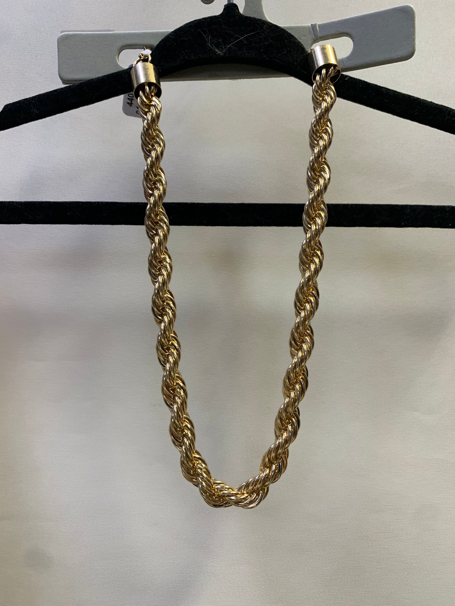 Urban Outfitters Twist Chain