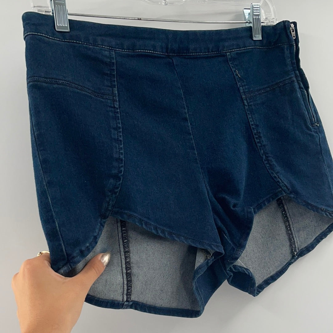 Free People Dark Denin Side Zipper Shorts (Size 30)