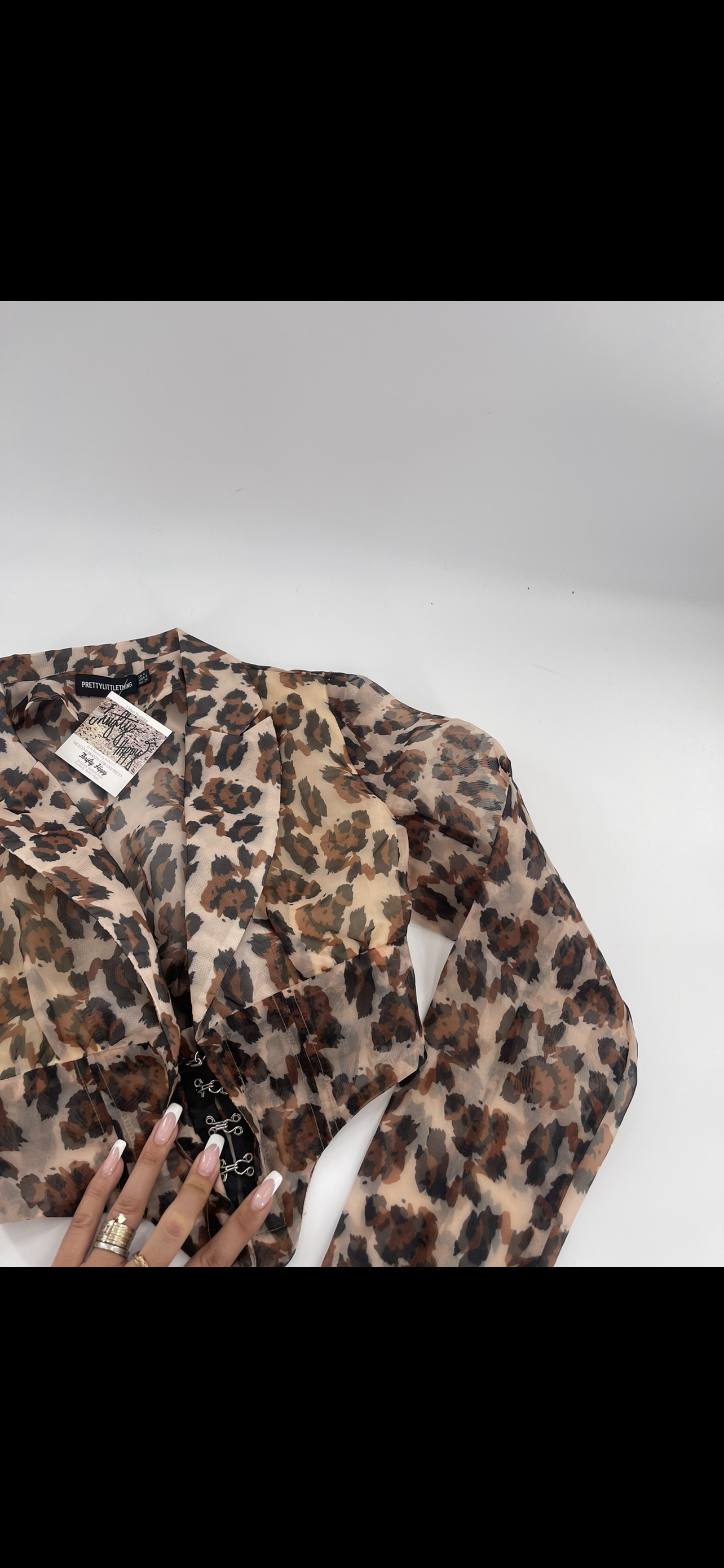 Pretty Little Thing Cheetah Corset Crop (2)