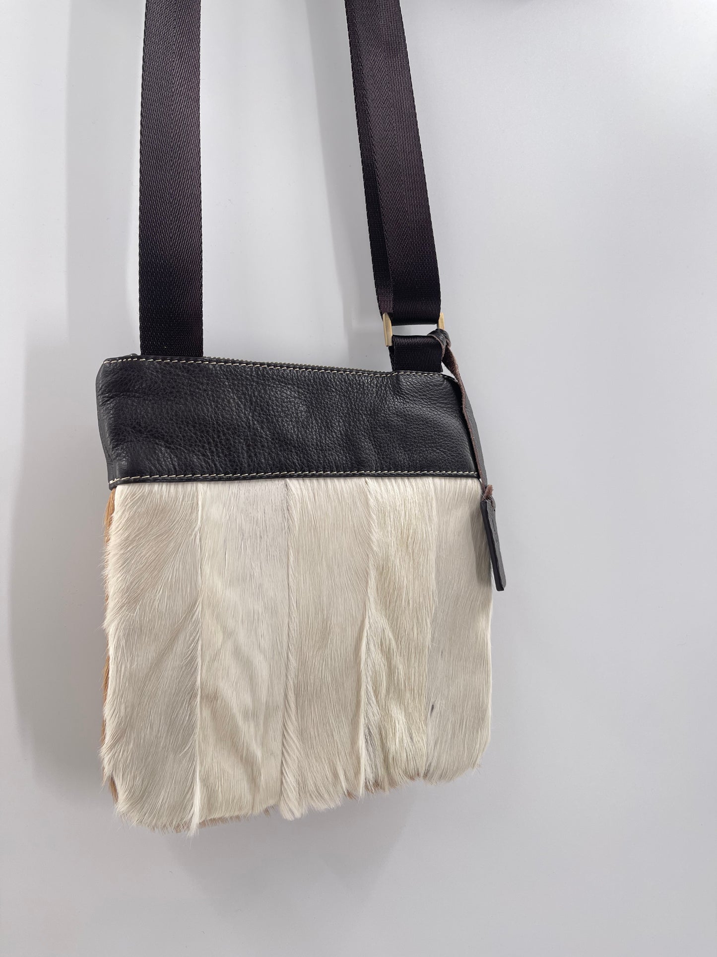 Diane Gail Crossbody Bag