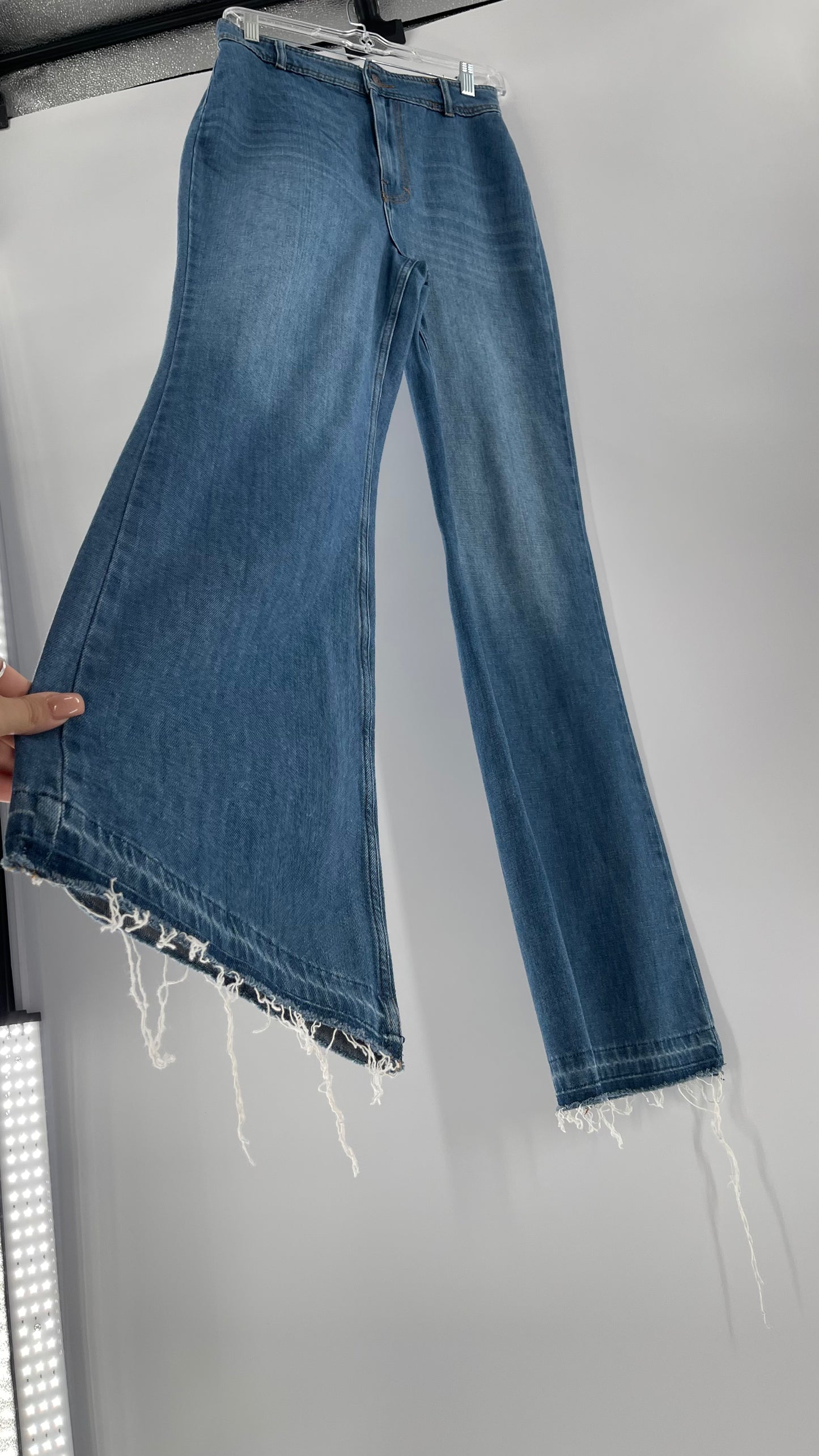 Free People Wide Leg Medium Wash Jeans (28)