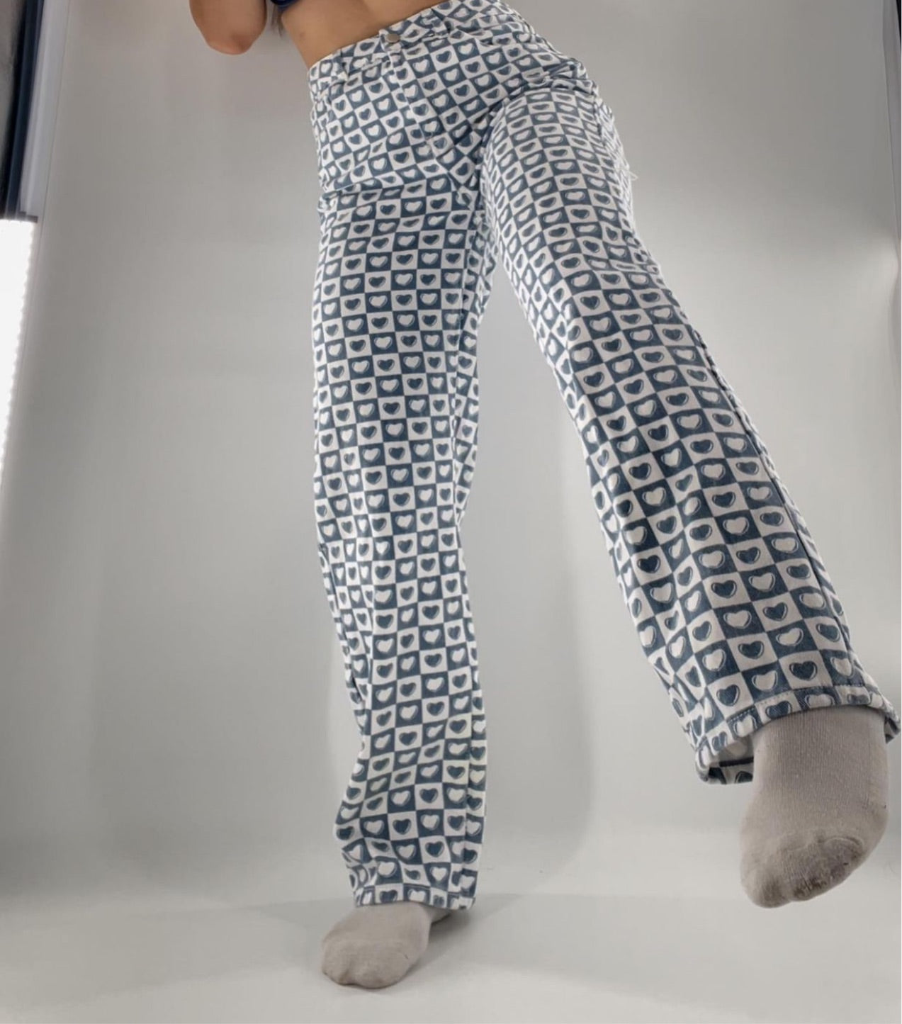 Checker print blue/white heart pants (Sz26)