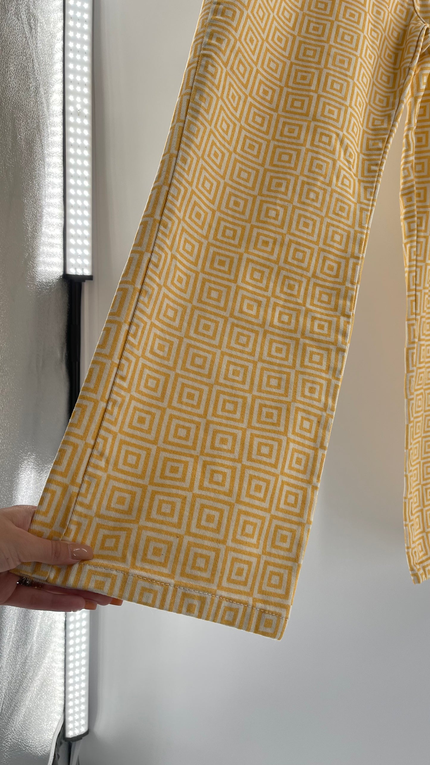 Ragged Priest White/Yellow Square Straight Legs (34)