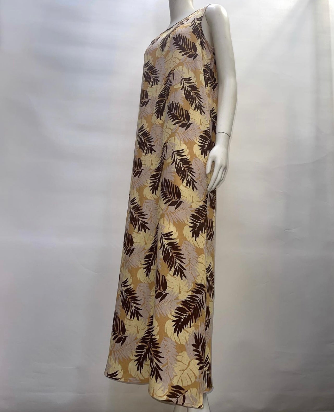 Robbie Bee *Vintage* 100% Silk Maxi Dress (Size 10)