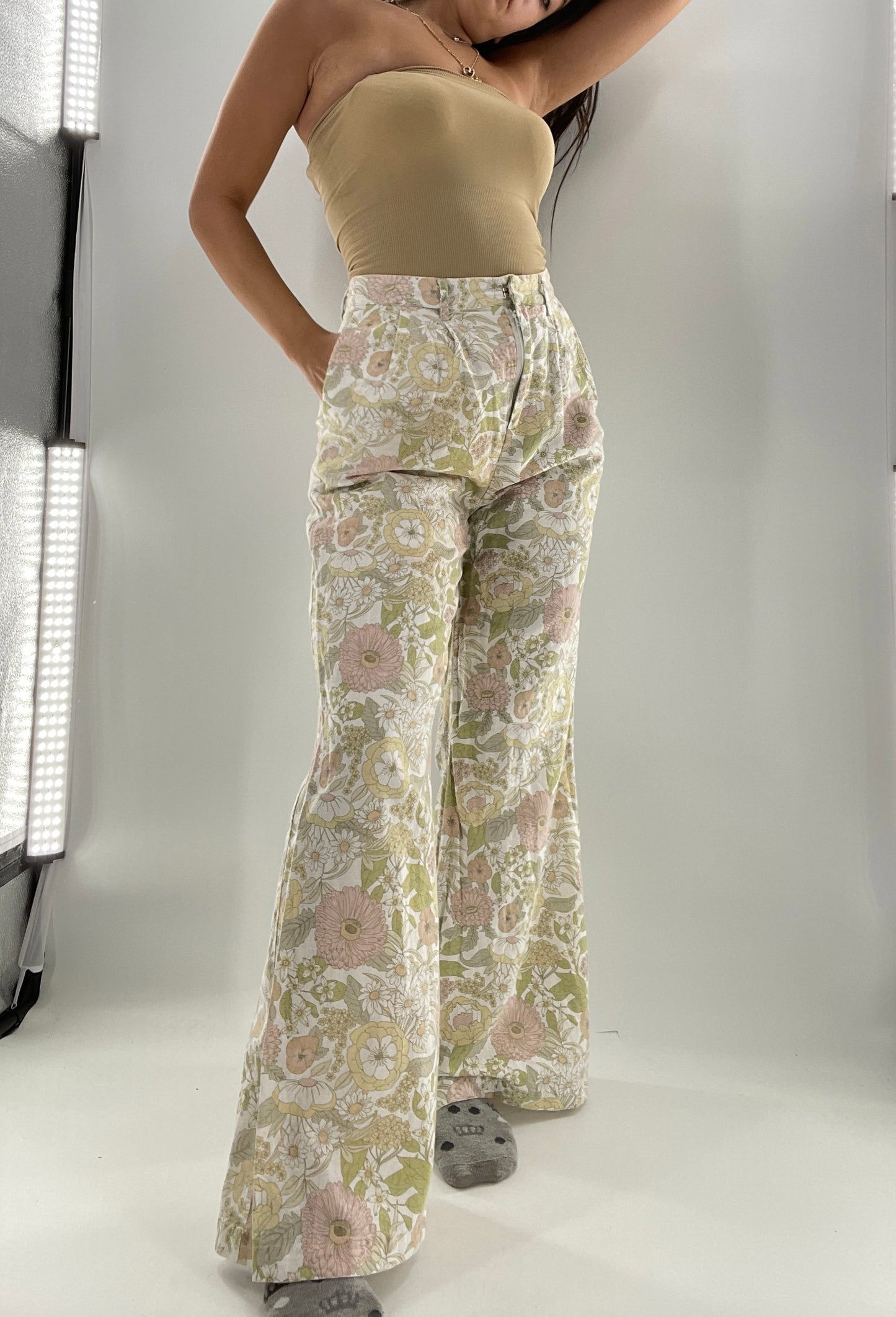 Charlie Holiday Muted Pastels Floral Wide Leg Trouser (6)