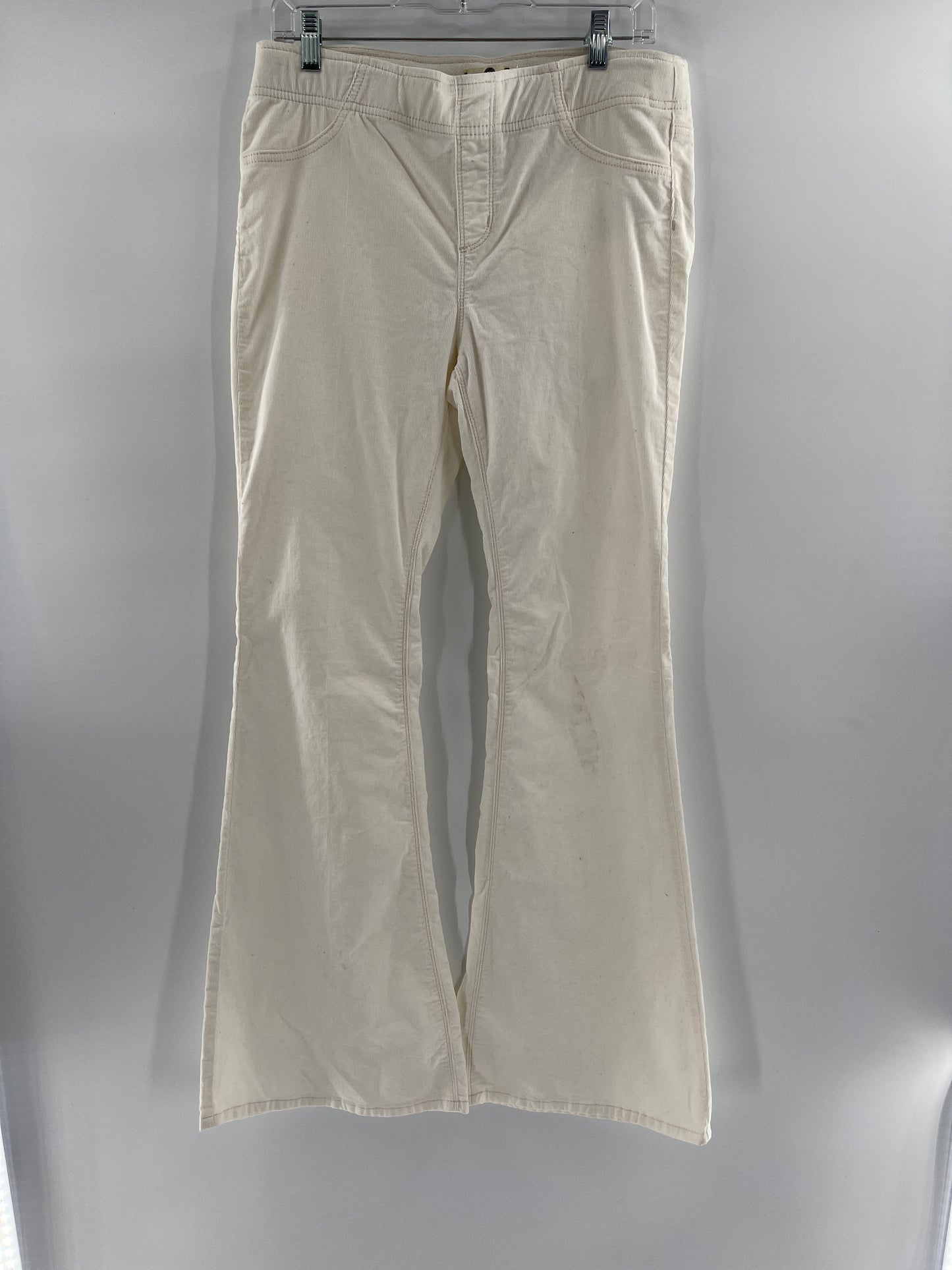 Free People Pull on Flare Leg Mid Rise White Corduroys (31)
