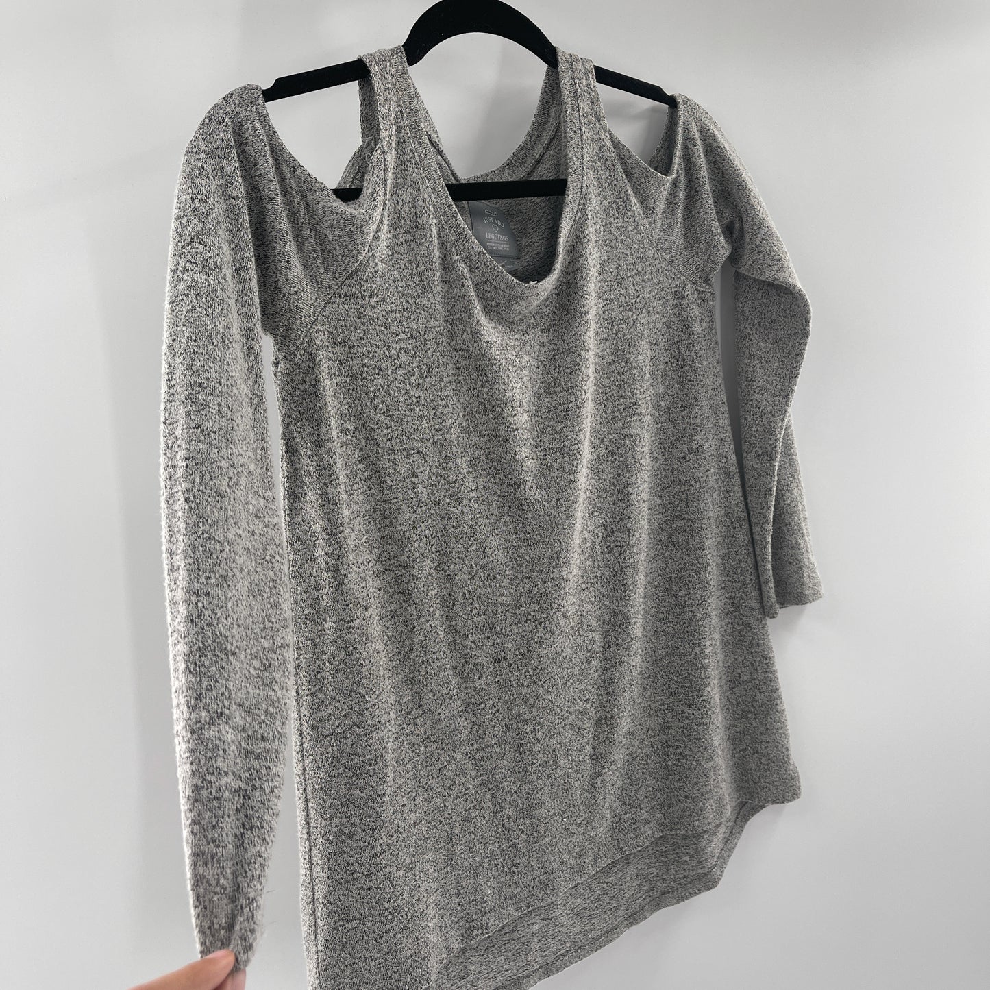 Aerie Grey Cold Shoulder Top (S)