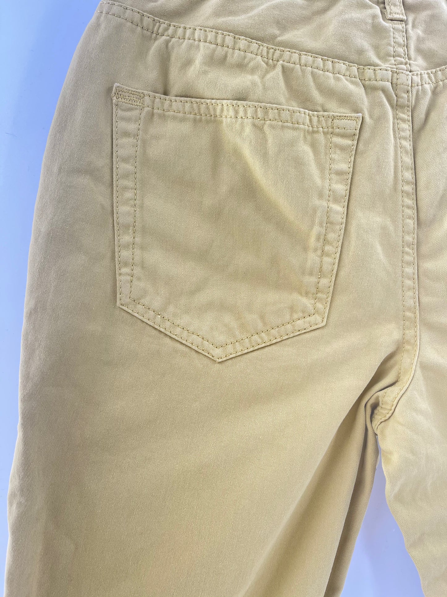 BDG Mustard Mom Jeans (Size W 25)