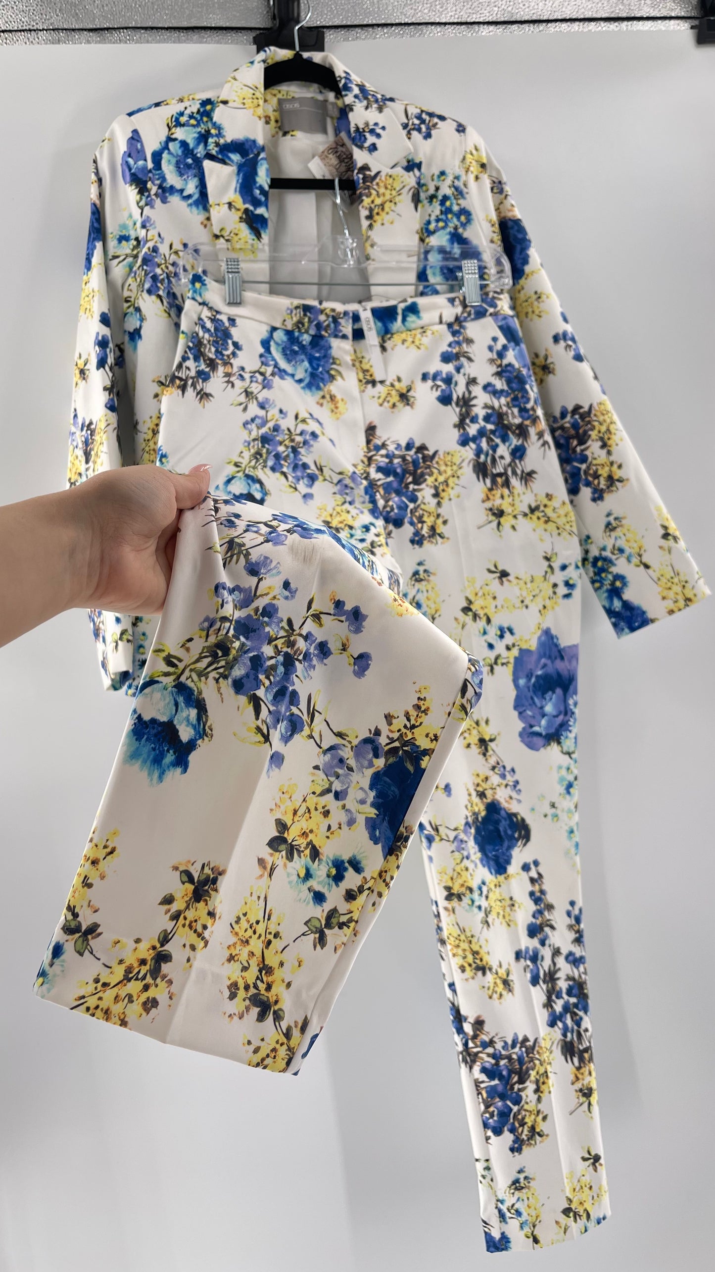 ASOS White Floral Blazer and Trouser Set (Size 4 blazer, Size 6 trouser)