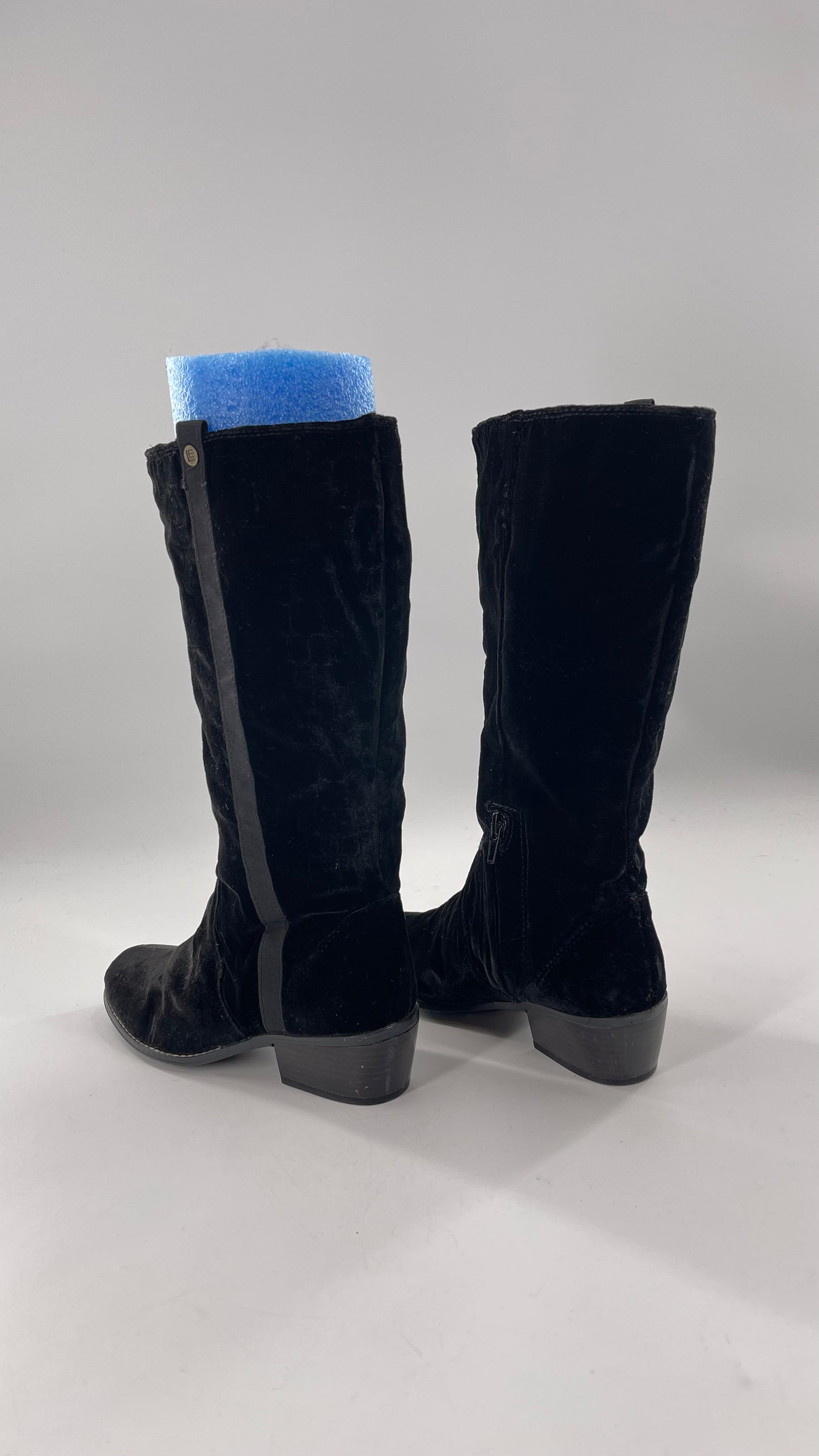 Libby Edelman Black Velour Croc Boots (6)