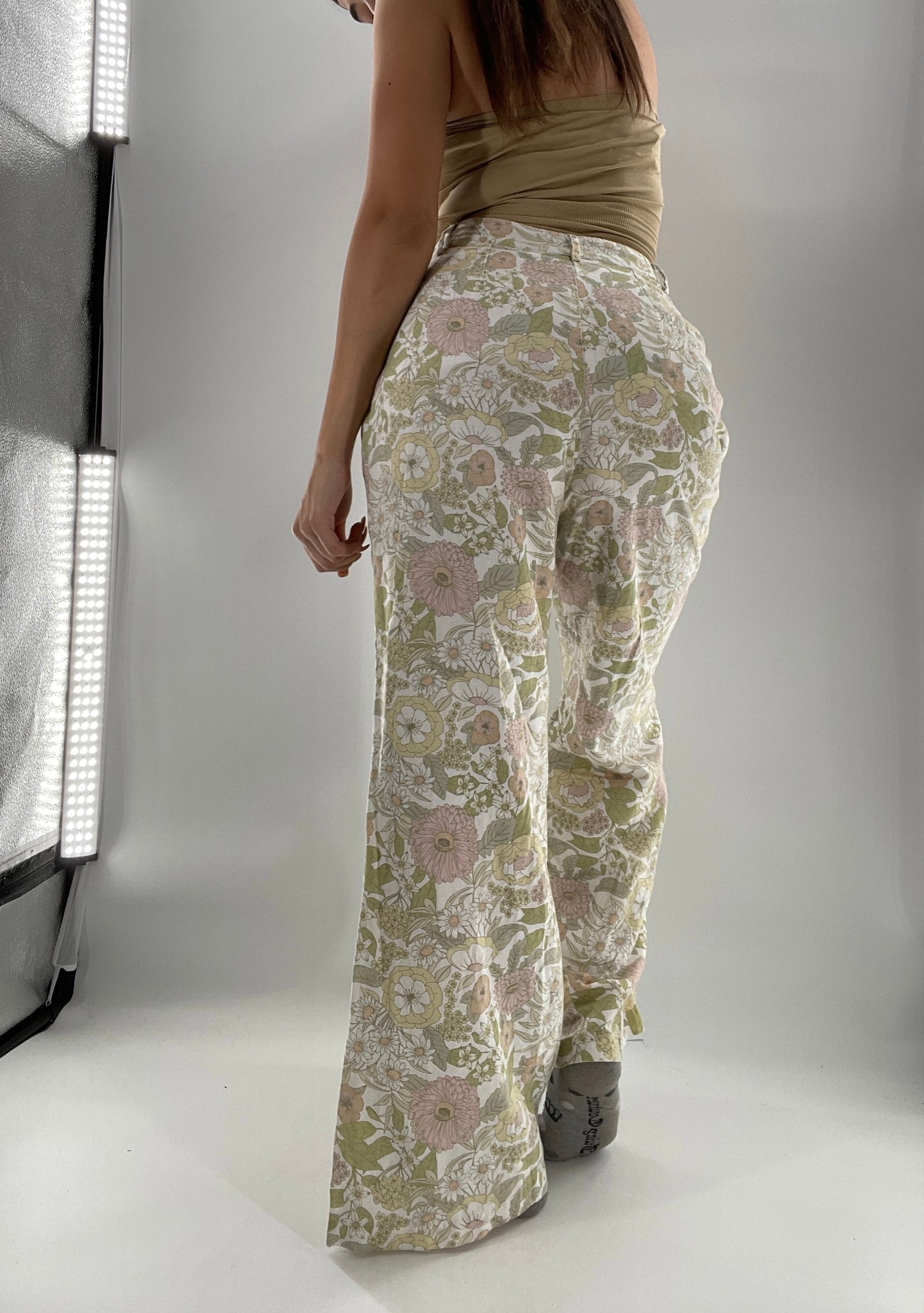 Charlie Holiday Muted Pastels Floral Wide Leg Trouser (6)