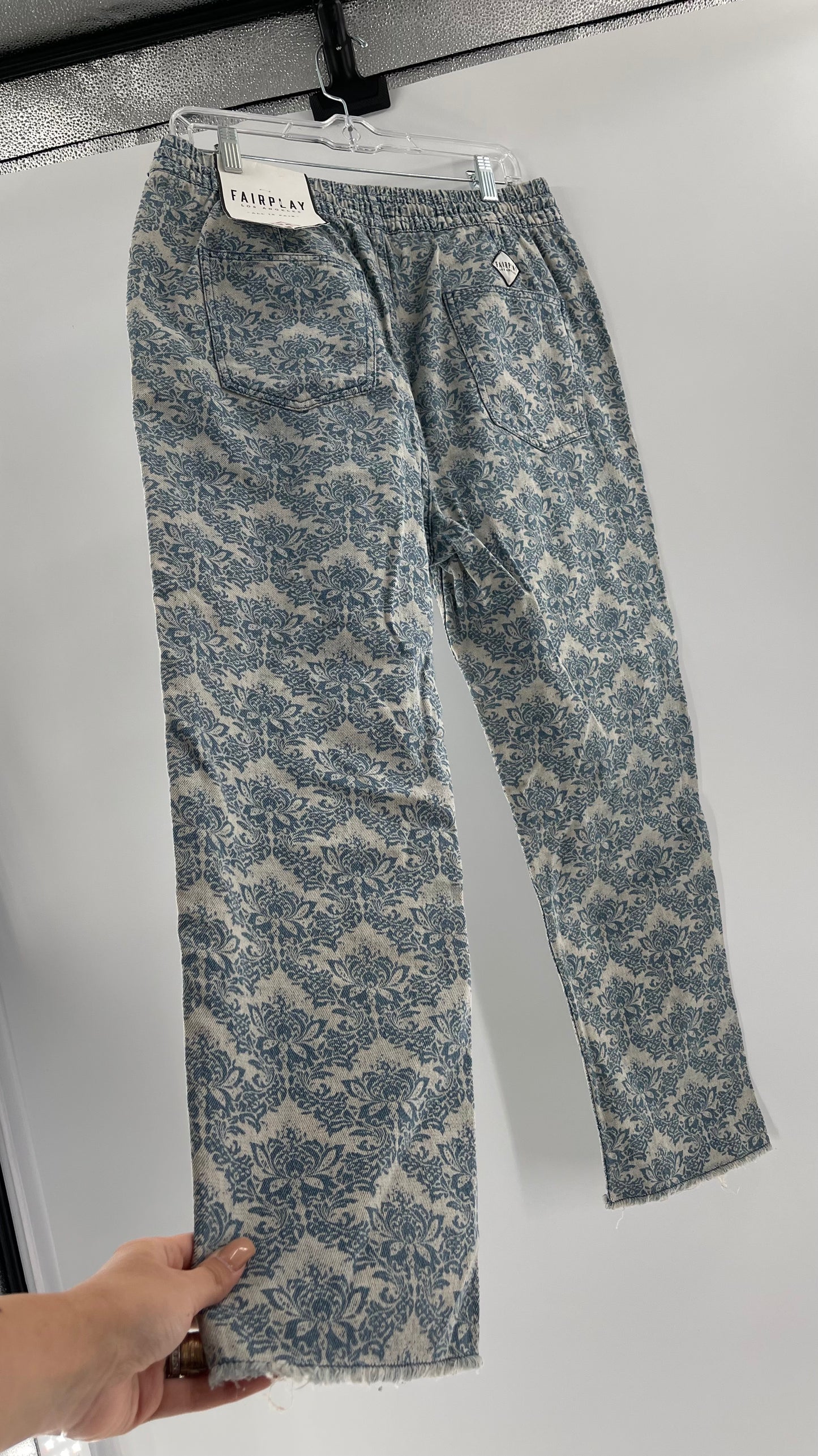 FairPlay Los Angeles Paisley Brocade Jeans (32)