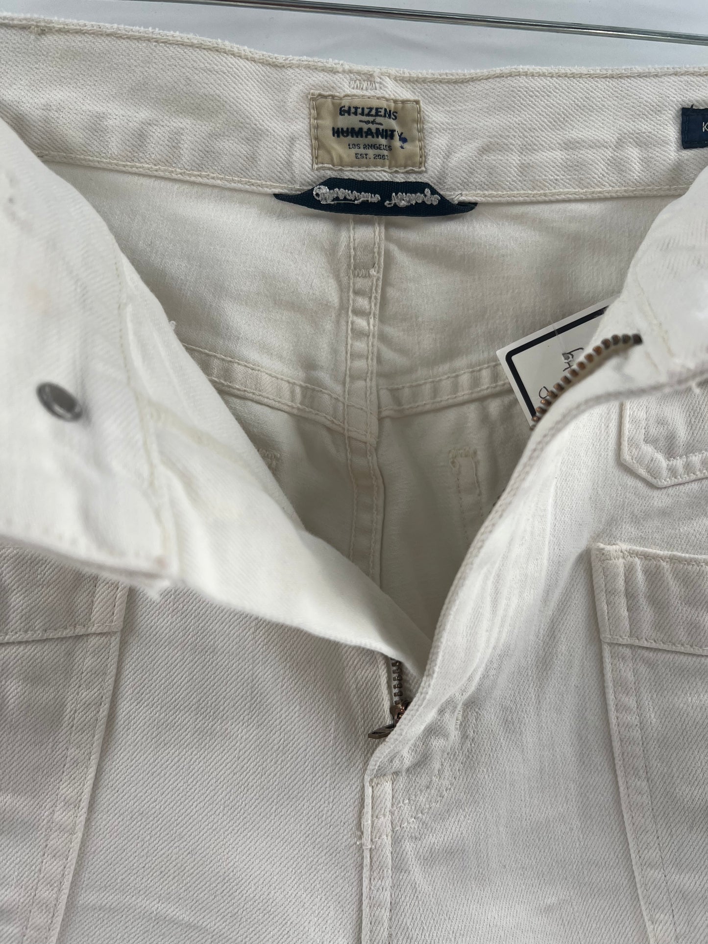 Citizens of Humanity White Zip Up Multi Pocket Jeans (size 26)