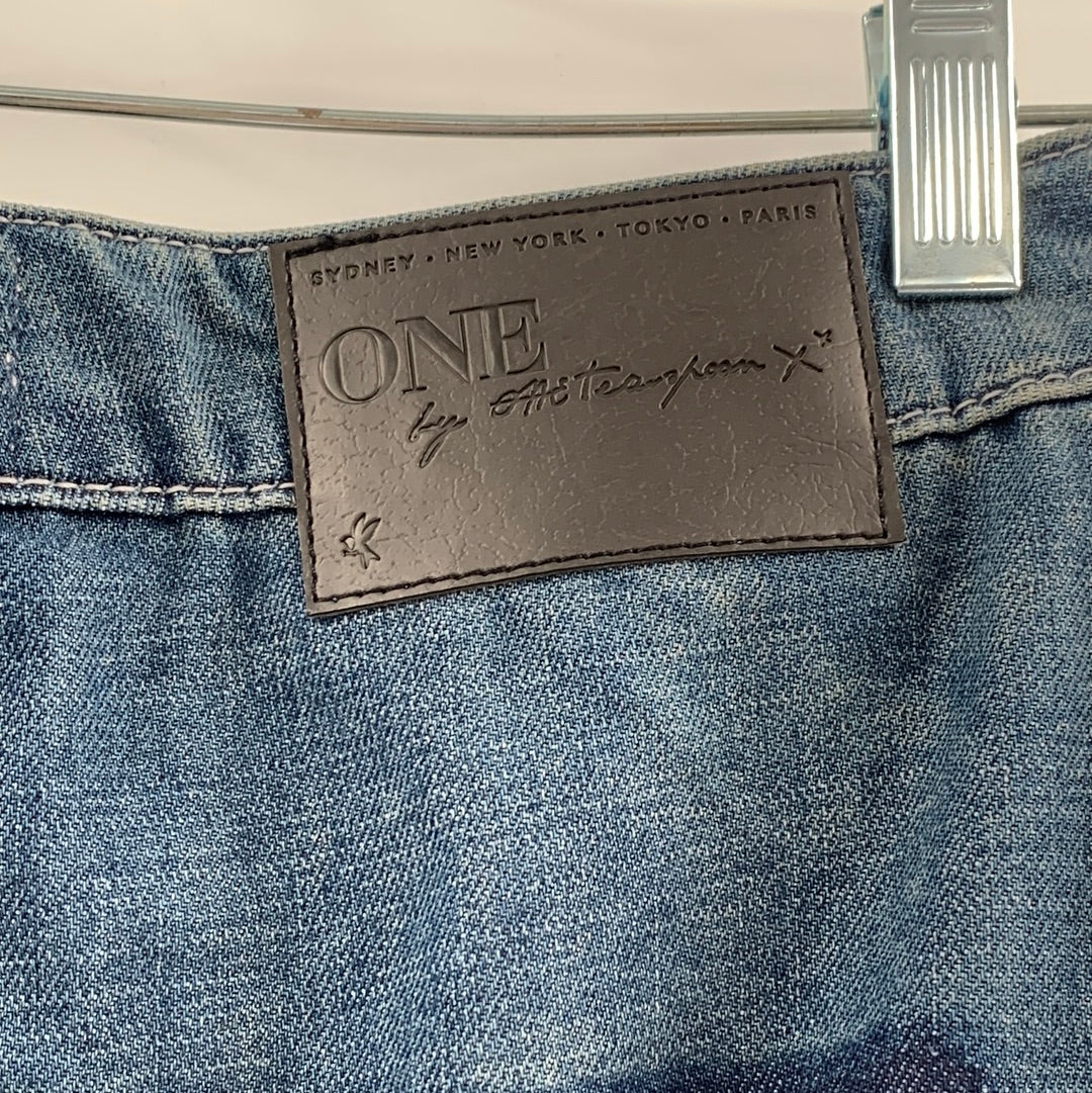 One Teaspoon Denim Front Sideways Zipper Midi Skirt (Size 25)